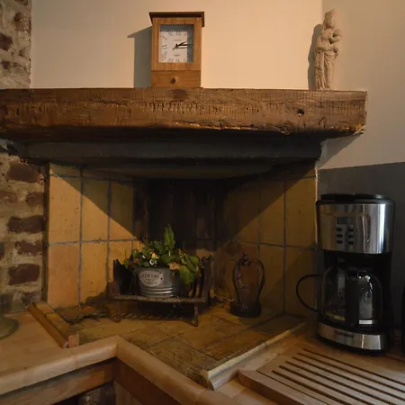 Charming Near Circuit Baronheld