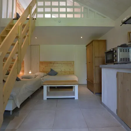 Σπίτι διακοπών Charming Near Circuit *