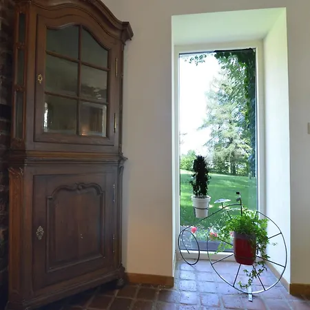 Charming Near Circuit *