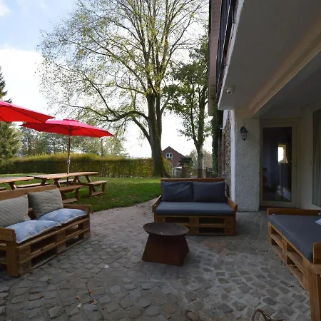 In Francorchamps With Private Garden 펜션 *